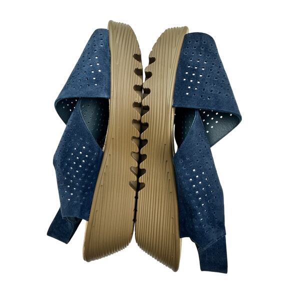 Skechers Perforated Suede Slingback Demi Wedge Comfort Sandals Women's Size 9 - Picture 5 of 9